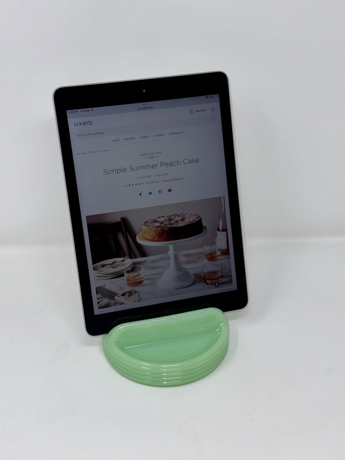 The Staytion Phone/Tablet Stand
